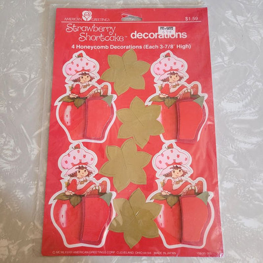 Vintage 80s Strawberry Shortcake Strawberry Honeycomb Decor, NOS